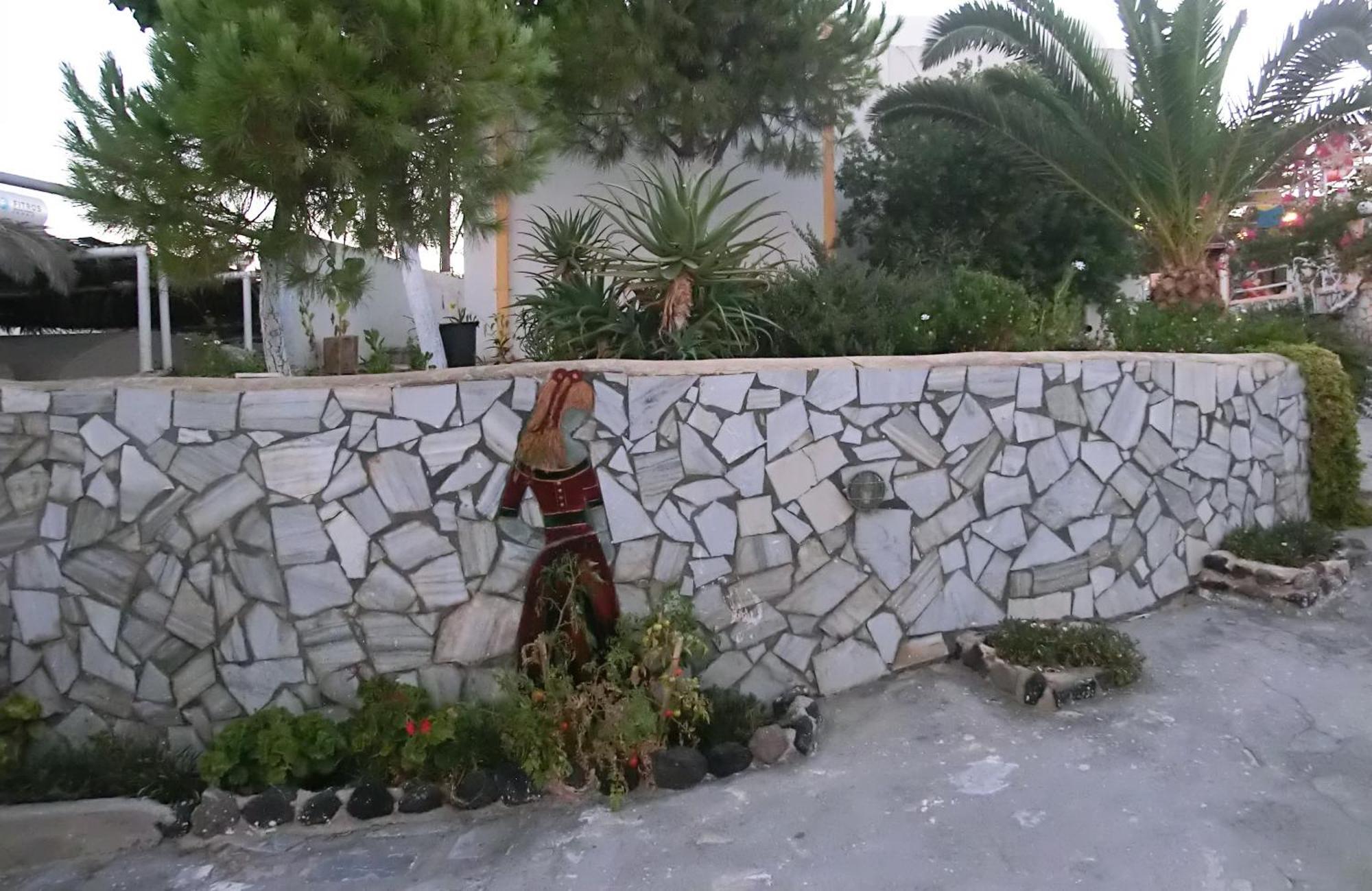 Santorini Camping & Hostel Fira  Eksteriør billede